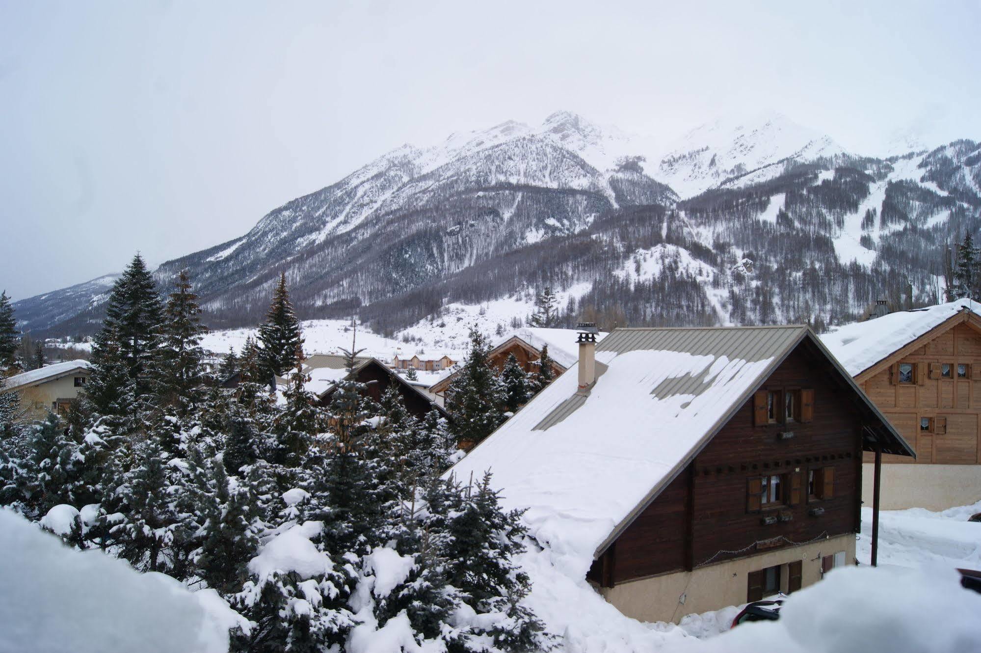 Auberge De Violaine Le Monêtier-les-Bains Eksteriør billede